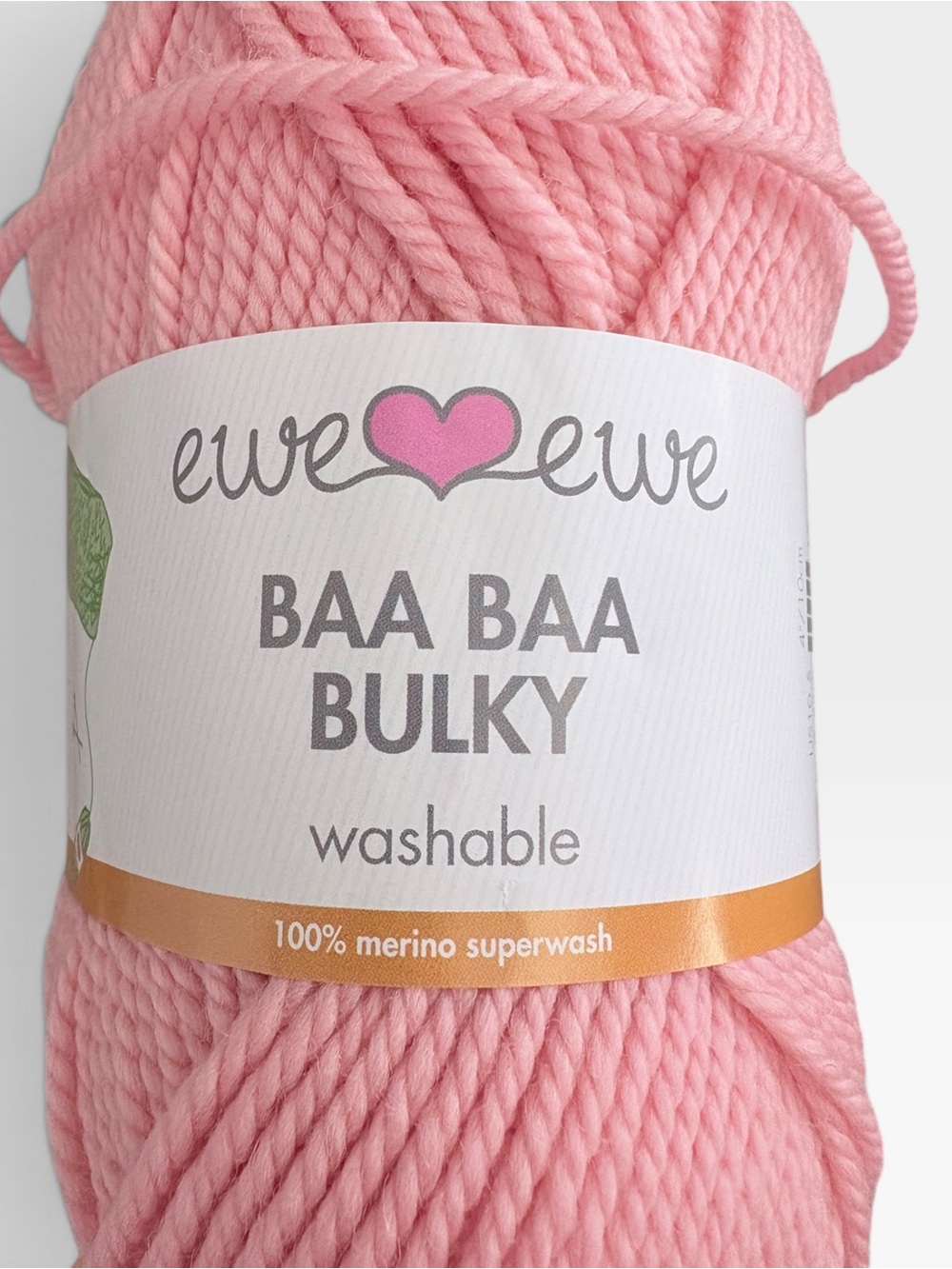 Ewe Ewe Baa Baa Bulky Merino Soft Pink– 9 Skeins Same Dye Lot - Picture 3 of 8